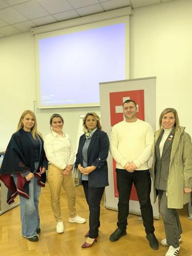 IMG-f53fe0745a5cdf53f477db9b7f24d149-V~2